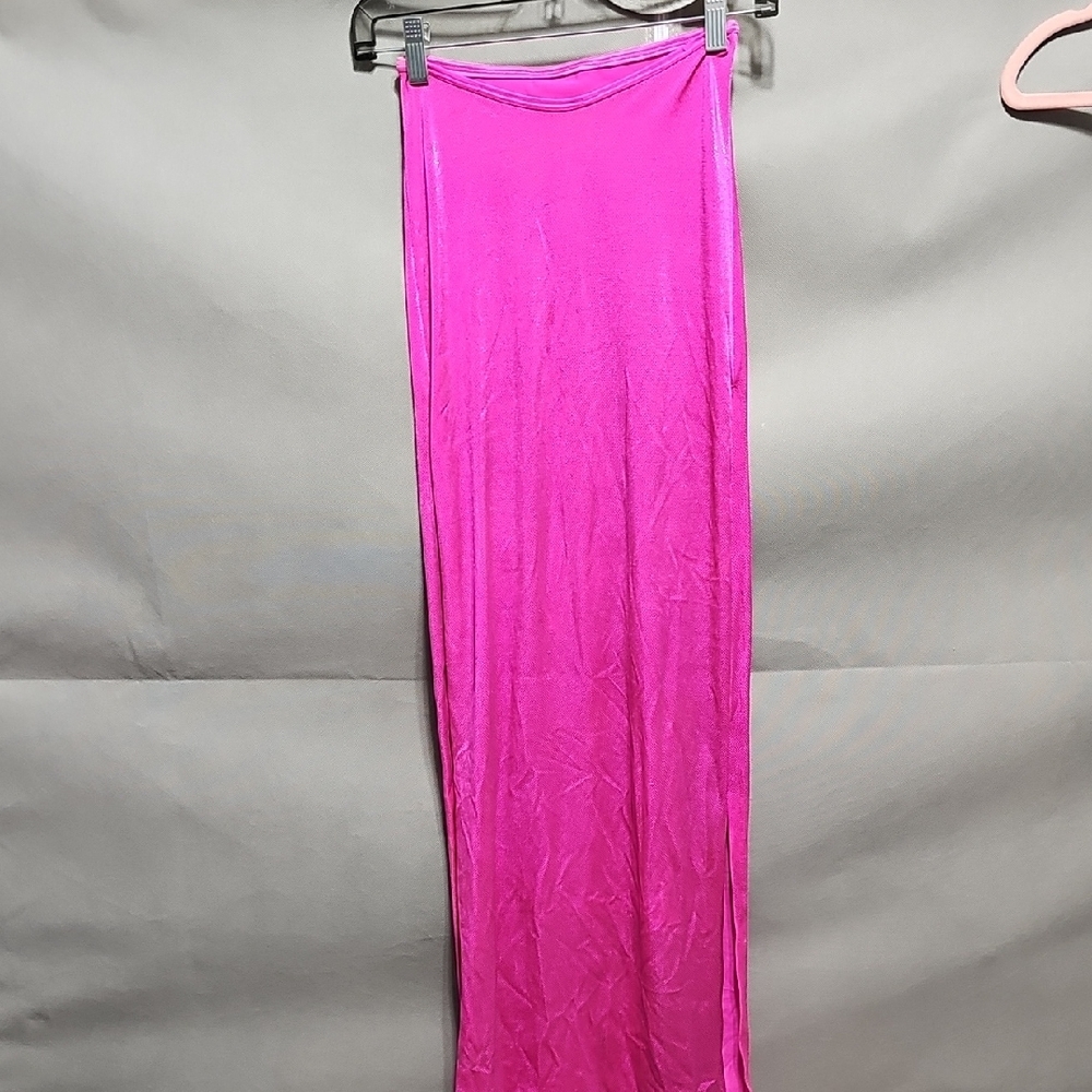 Vintage Fuchsia Dancer Pencil Cover-up - Picture 3 of 3